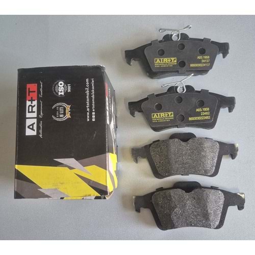 FREN BALATASI ARKA FORD C-MAX (07-10) FOCUS II-III (04-12)(12-18) TOURNEO CONNECT (02-13)(14-) TRANSIT CONNECT (02-12)(13-) KUGA (12-18) CITROEN C5 (08-) JAGUAR S-TYPE II (99-06)(06-) XF I (08-15) XJ (03-10)(10-) XK II (06-14) MAZDA 3 (03-09)(09-13)