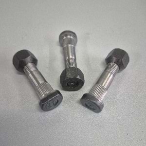 ARKA BIJON SAPLAMASI + SOMUN F.TRANSIT 2.4 2.5